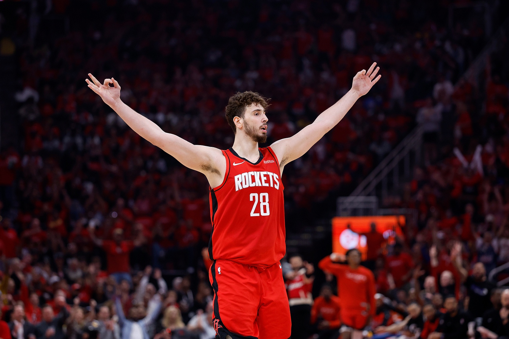 V体育公司-帕金斯:申京是联盟前5大个子 不仅因得分篮板助攻 还因防守优秀