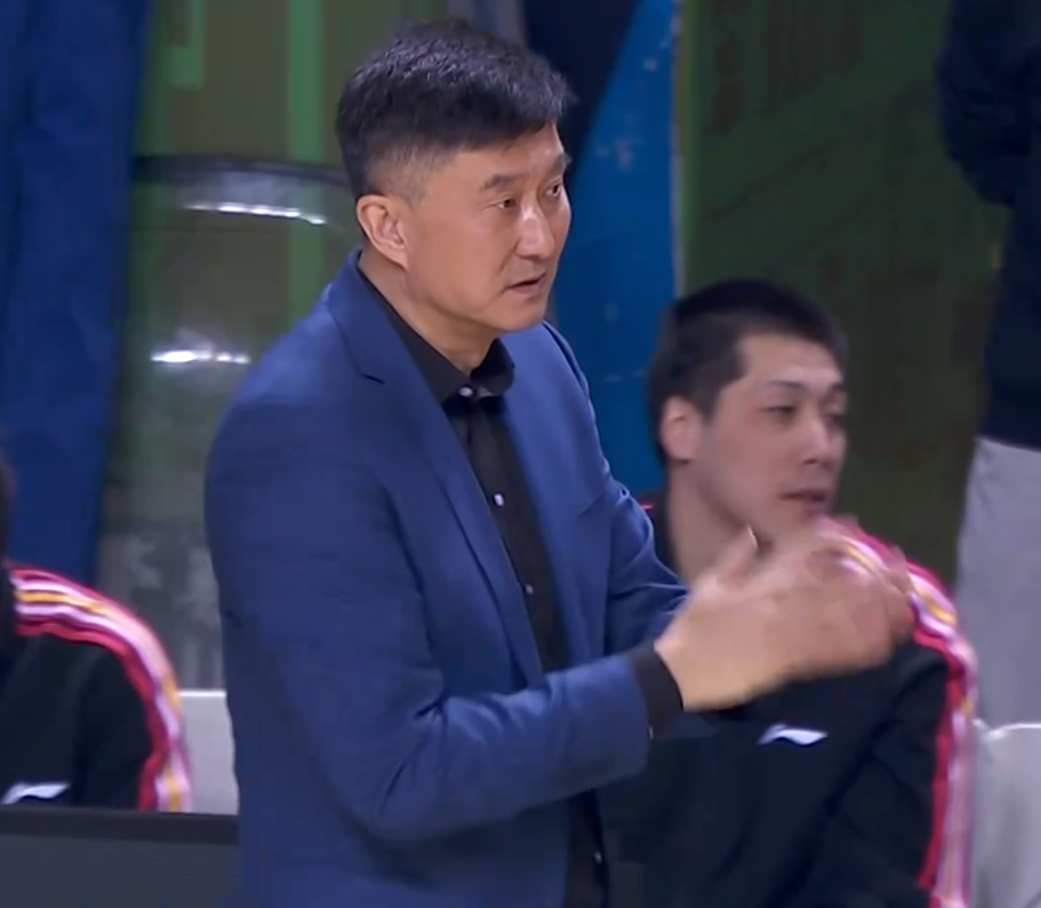 广东16分大胜同曦！胡明轩王者归来，焦泊乔爆发砍两双，徐杰9+5