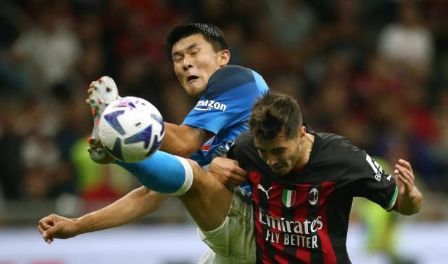 V体育-【人物】憨傻勇猛金玟哉，亚洲铁卫让意甲折服！